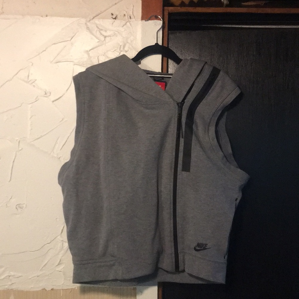 Nike sweatshirt vest